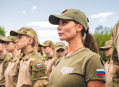 Директор Центра «ВОИН» закрыл третью смену «Время юных героев» в Мурманской области