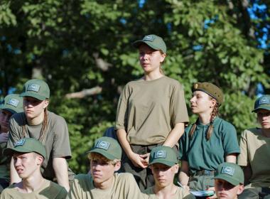 «Голубые береты» в гостях у юных героев!