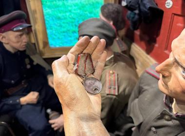 Инструкторы и курсанты филиала Центра «ВОИН» посетили передвижную выставку-музей «Поезд Победы».