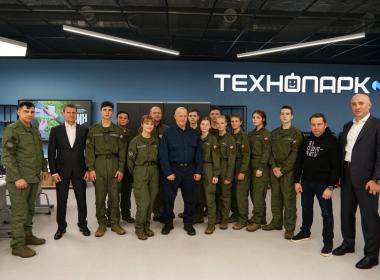 Юрий Трутнев поздравил курсантов Центра «ВОИН» в Мурманской области с открытием пространства для обучения и развития