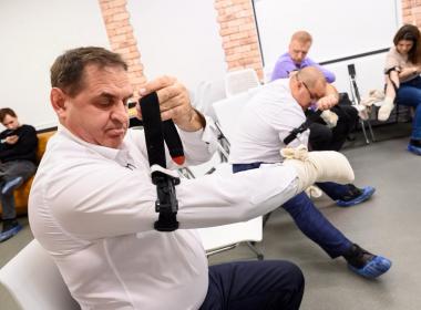 Волонтеры «Молодой Гвардии» прошли обучение по тактической медицине от Центра «ВОИН»