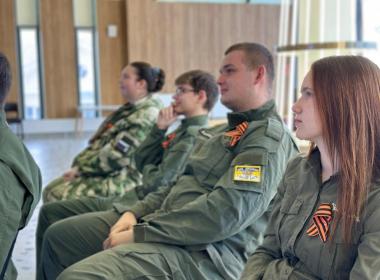 Курсанты Центра «ВОИН» на уроке памяти: Георгиевская лента – живая связь поколений