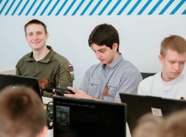 Мастер-класс по управлению БПЛА для учащихся Школы №69